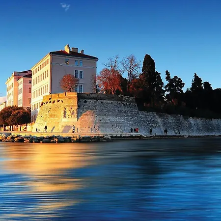 Lovely In Podgradina With Wifi Casa vacanze *
